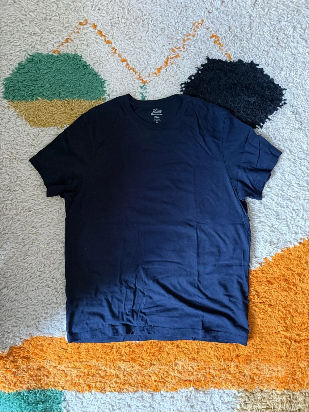 J. Crew Men’s Navy Essential Short Sleeve T-Shirt (L)